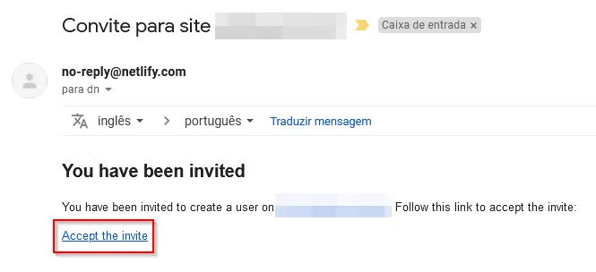 E-mail de convite com o link Accept the invite destacado